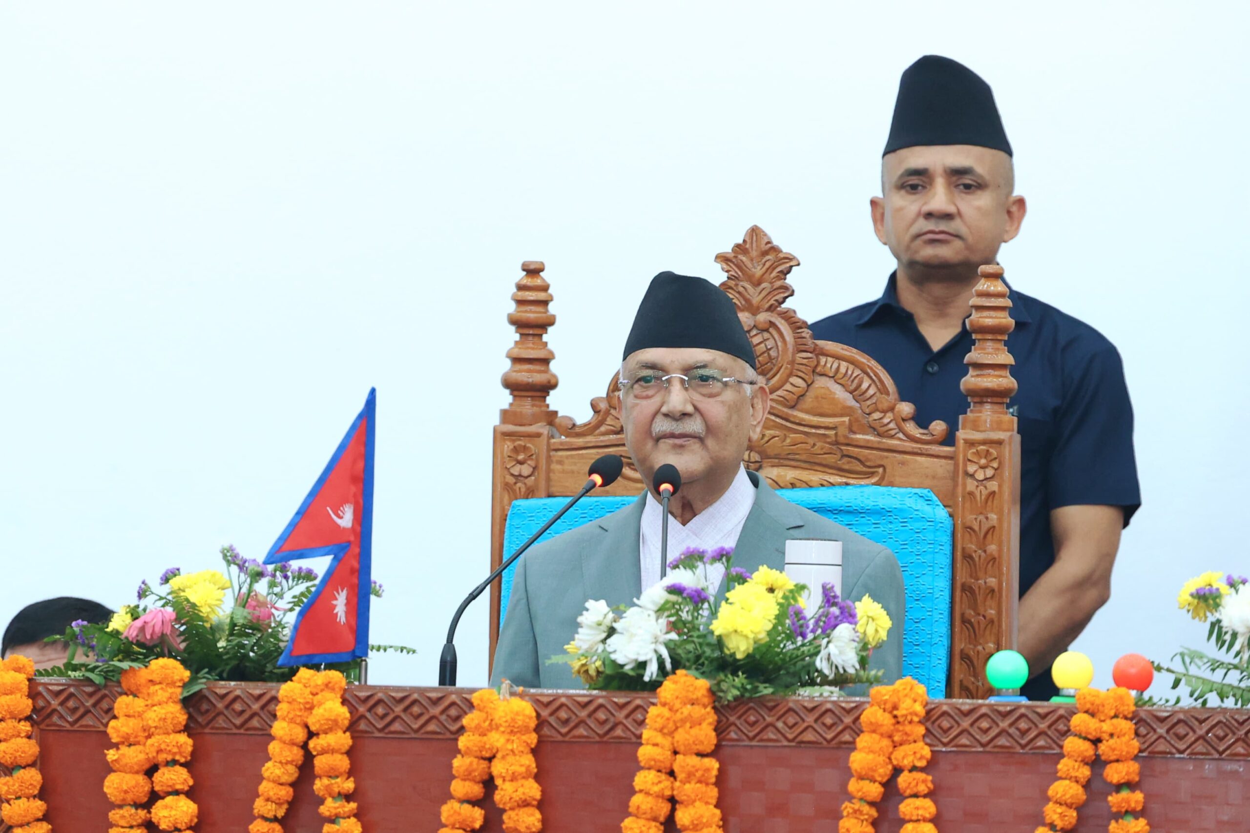संविधानमा उचित संशोधनका लागि समिति बनाएर काम गर्छाैँ : प्रधानमन्त्री